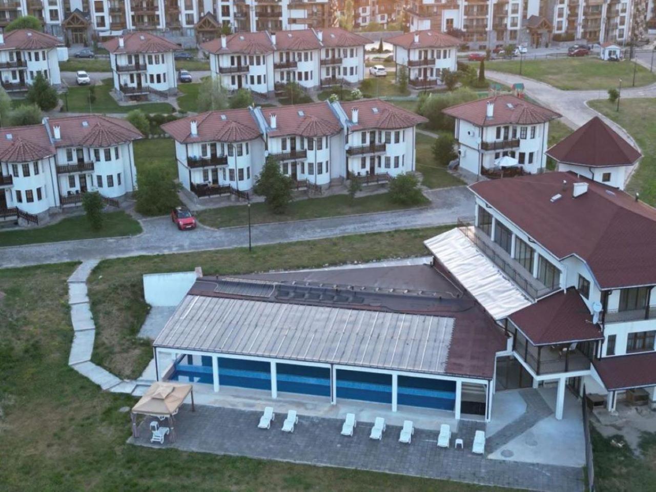 Pinerose Resort Bansko Exteriör bild