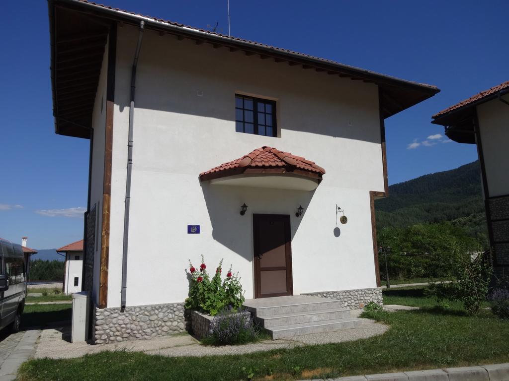 Pinerose Resort Bansko Exteriör bild