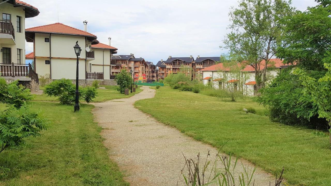 Pinerose Resort Bansko Exteriör bild